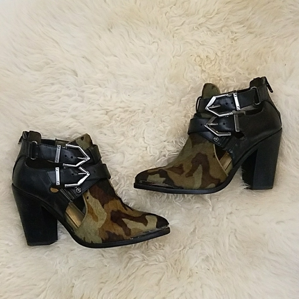 Gianni Bini calf haired booties